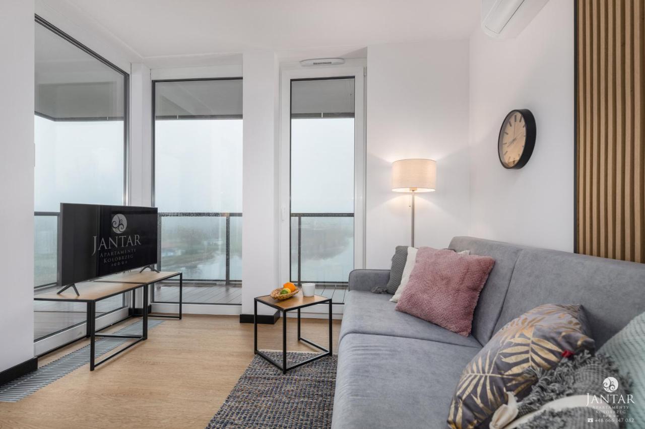 Lighthouse Mrzezyno - Jantar Apartamenty Kültér fotó